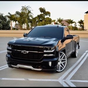 Meet your Posher, Alejandro